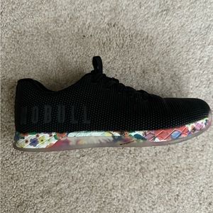 NOBULL Women’s Floral Trainer